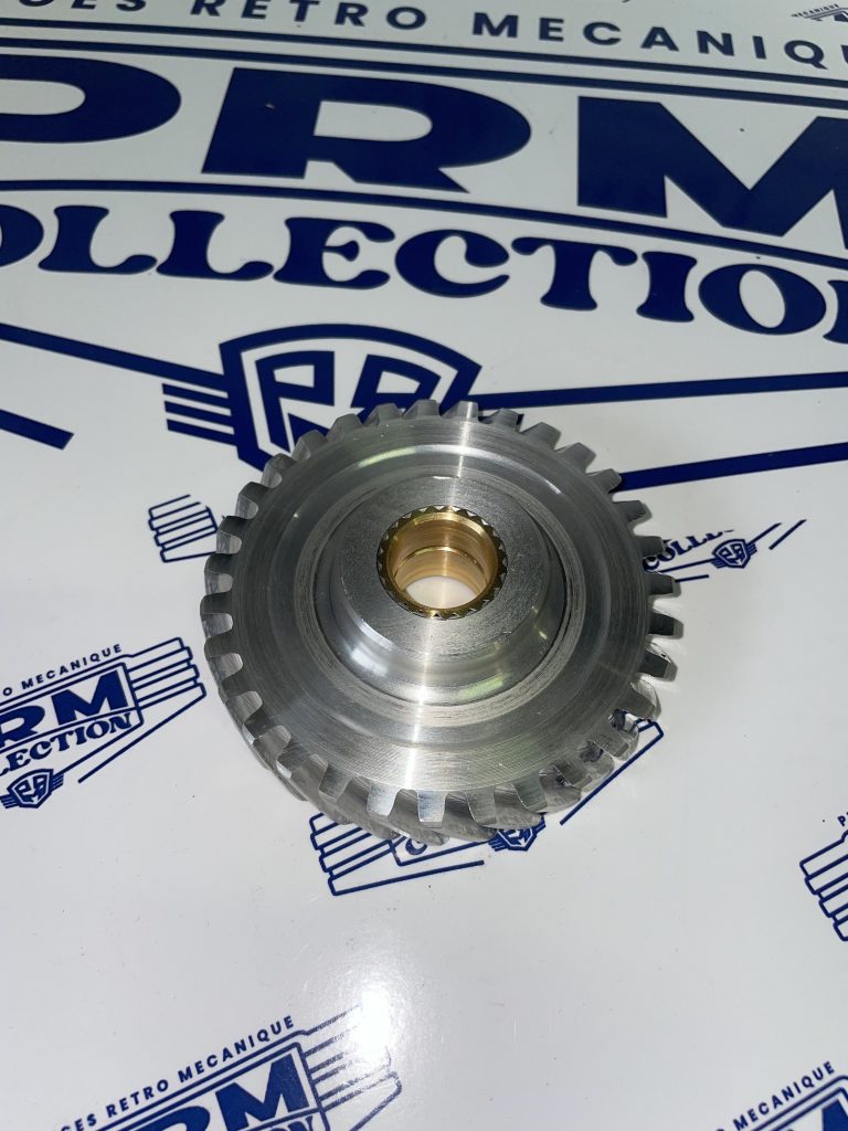 PIGNON DE DISTRIBUTION 31 dents Ø alésage 20 mm