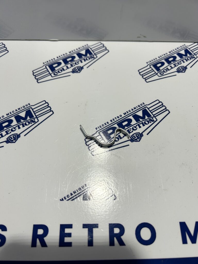 RESSORT DE RAPPEL DE COMMANDE