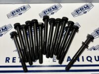 VIS DE FIXATION DE CULASSE Ø 10 mm pas 150 longueur 107 mm