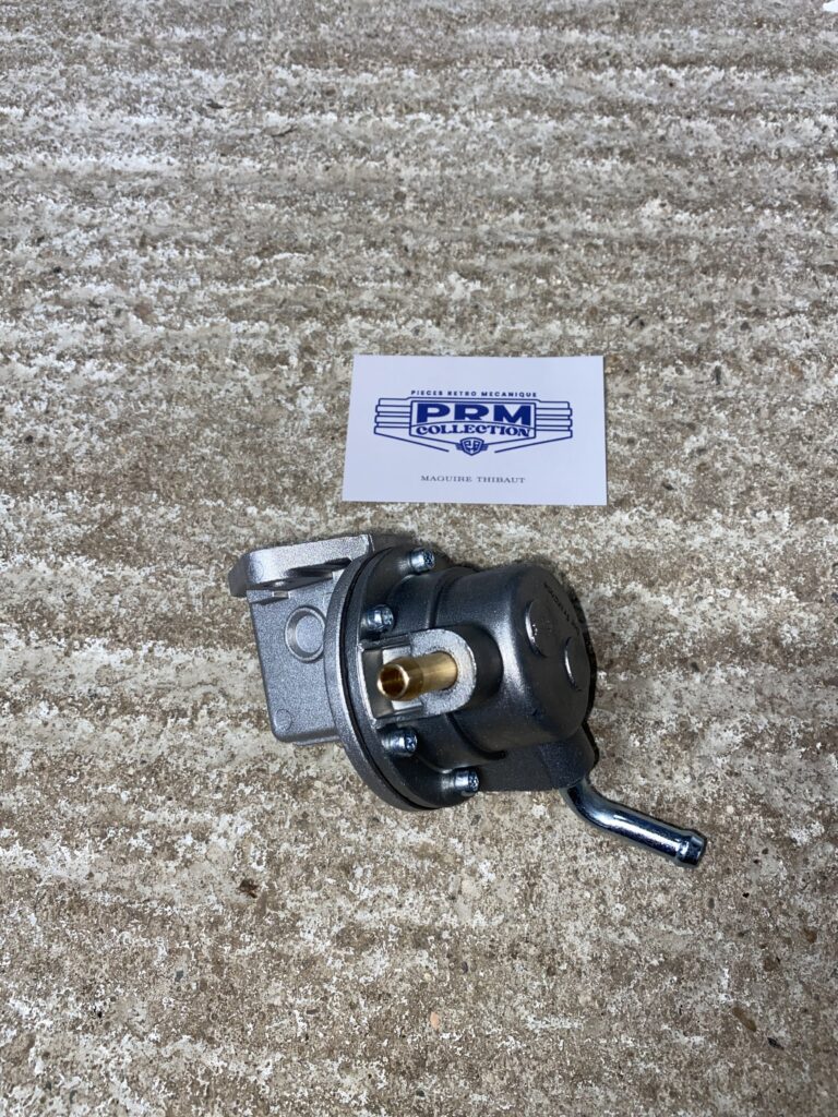 POMPE A ESSENCE HY A PARTIR DE 1968 ET DS 1965 A 1975